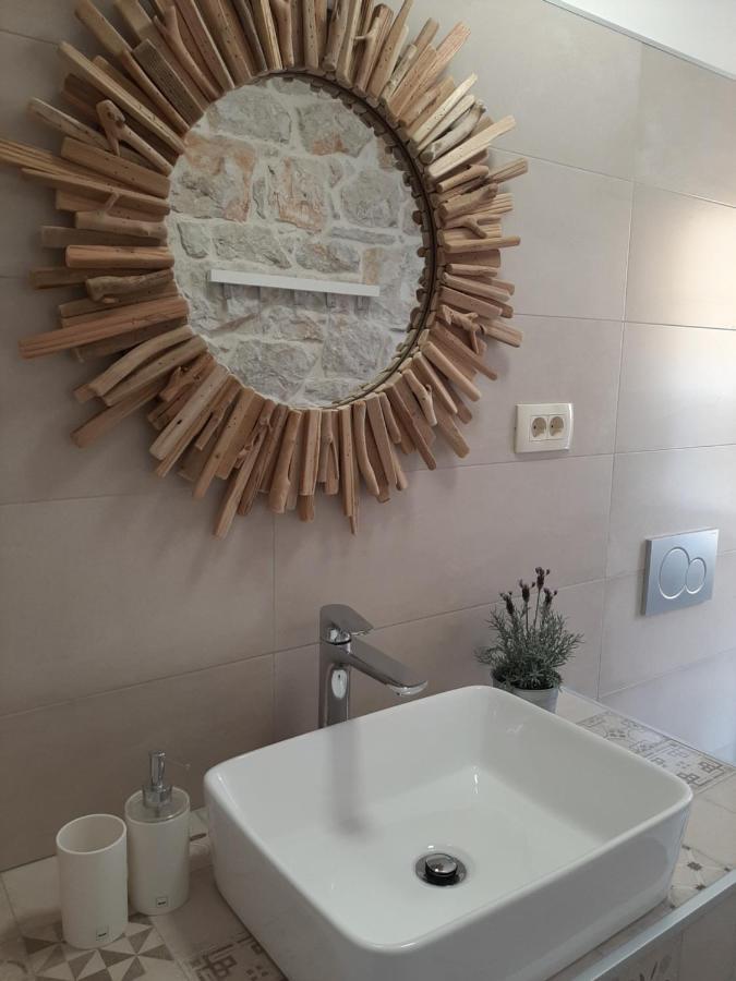 Apartment Lino - City Center Rovinj Buitenkant foto